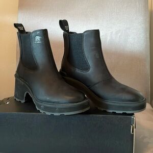 Sorel Women’s Hi-Line Chelsea Boot